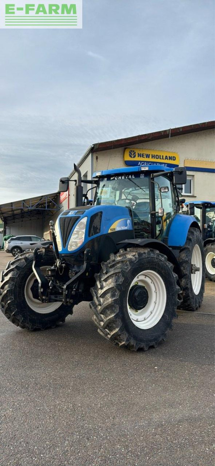 New Holland t6090 - Trator: foto 3 New Holland t6090 - Trator: foto 3
