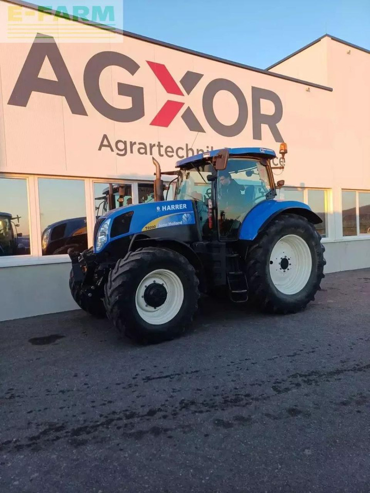 New Holland t6090 range & power command - Trator: foto 2 New Holland t6090 range & power command - Trator: foto 2