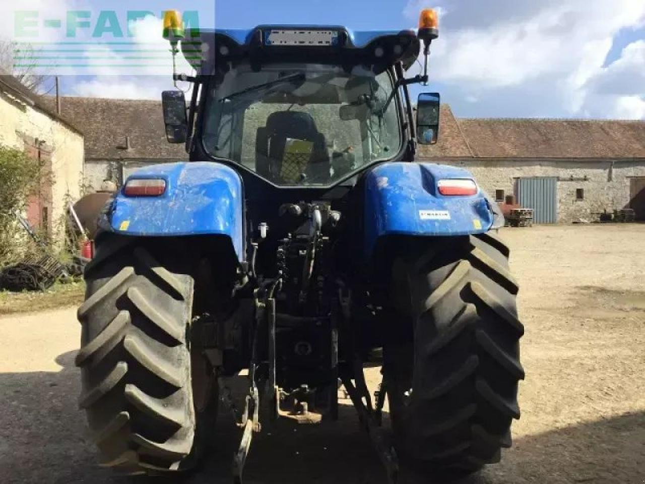New Holland t7.210 - Trator: foto 3 New Holland t7.210 - Trator: foto 3