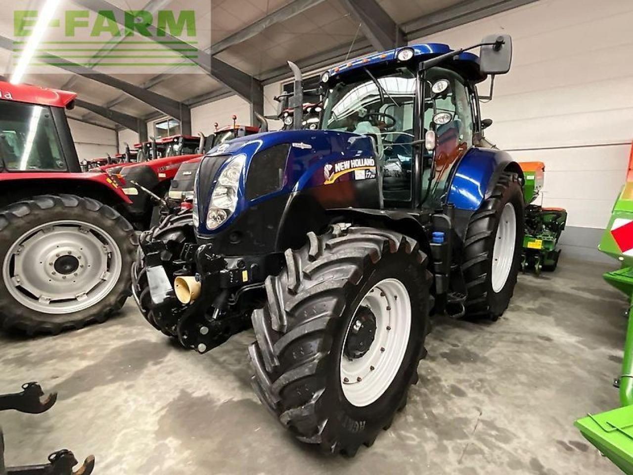 New Holland t7.210 - Trator: foto 2 New Holland t7.210 - Trator: foto 2
