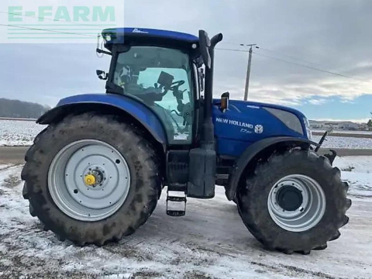 New Holland t7.210 autocommand blue power - Trator: foto 3 New Holland t7.210 autocommand blue power - Trator: foto 3