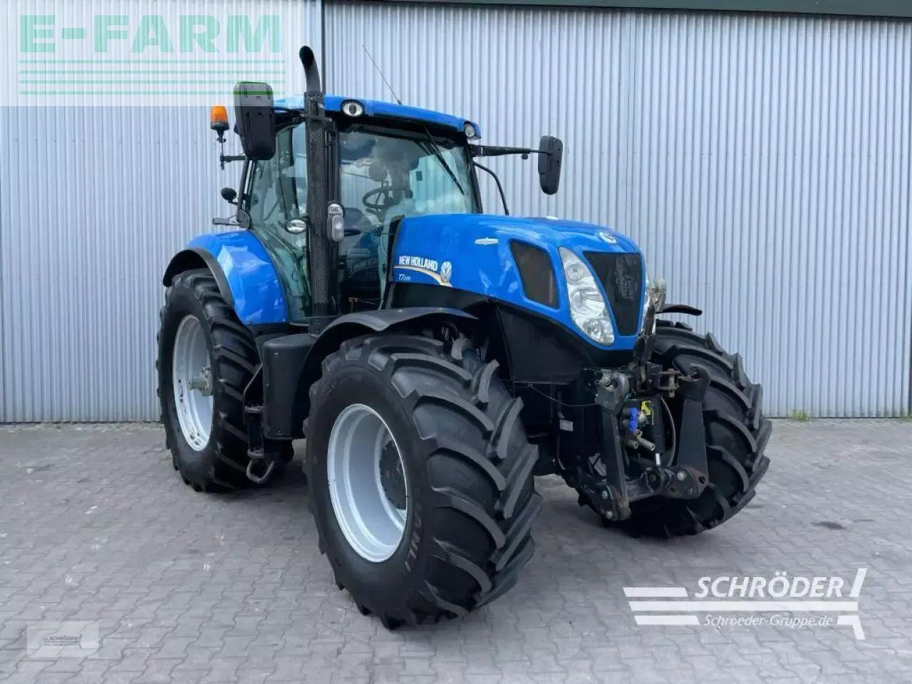 New Holland t7.220 ac + rtk - Trator: foto 1 New Holland t7.220 ac + rtk - Trator: foto 1