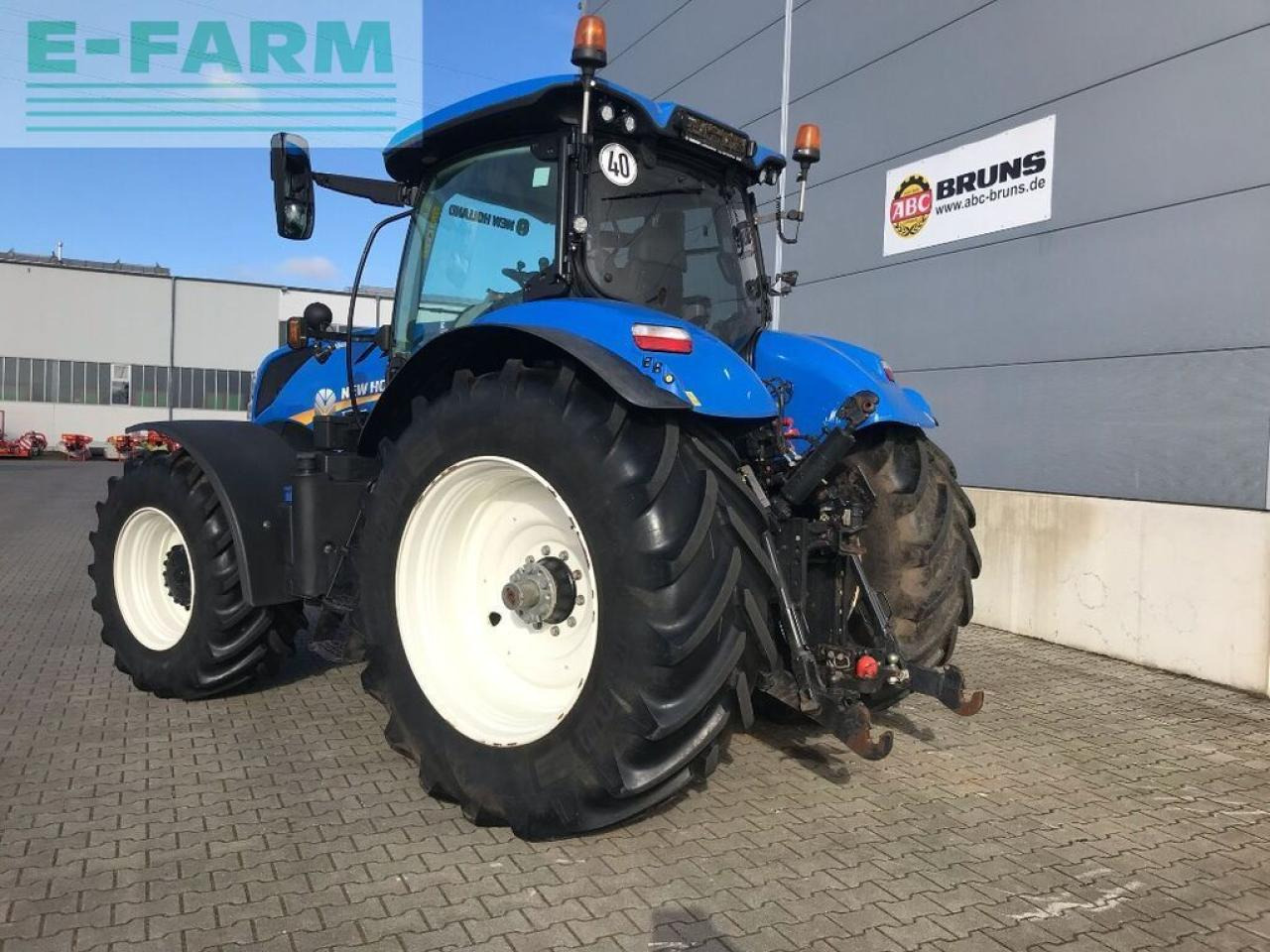 New Holland t7.245 autocommand - Trator: foto 3 New Holland t7.245 autocommand - Trator: foto 3