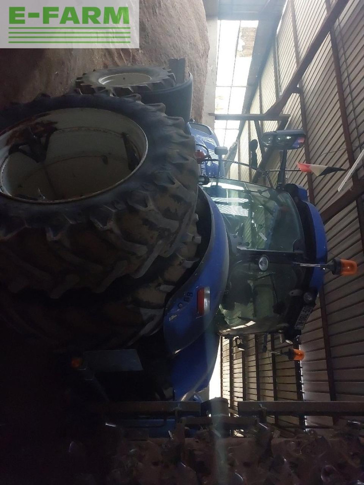 New Holland t7.250 - Trator: foto 2 New Holland t7.250 - Trator: foto 2