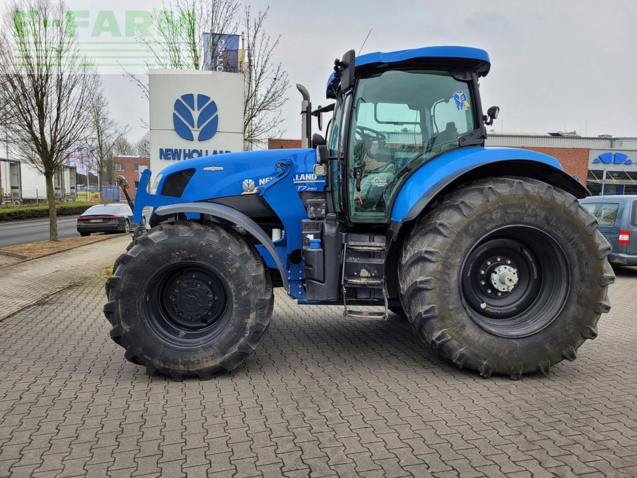 New Holland t7.250 ac - Trator: foto 1 New Holland t7.250 ac - Trator: foto 1