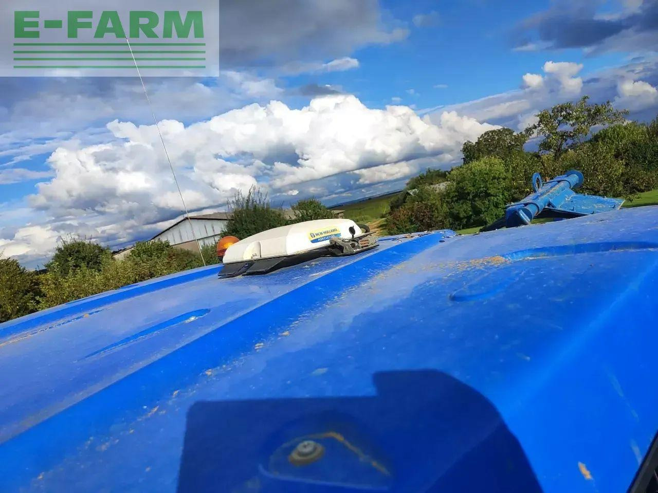 New Holland t7.270 ac - Trator: foto 5 New Holland t7.270 ac - Trator: foto 5