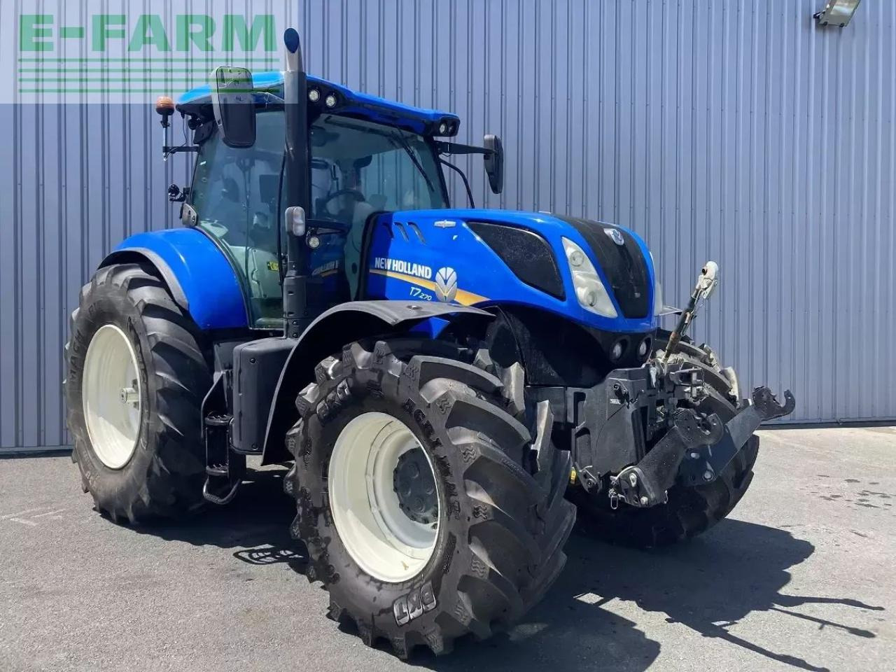New Holland t7.270 auto command - Trator: foto 3 New Holland t7.270 auto command - Trator: foto 3