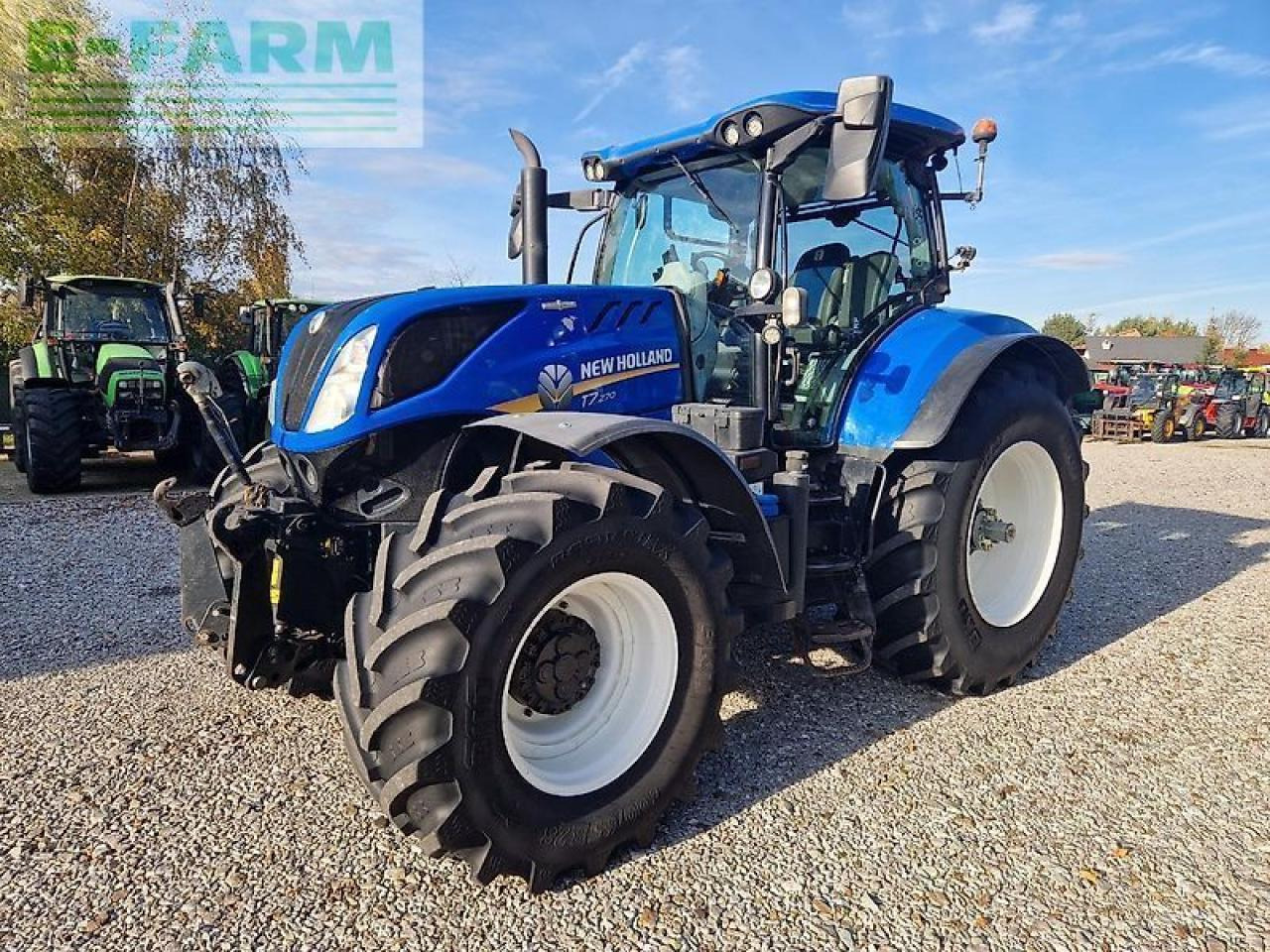 New Holland t7.270 autocommand - Trator: foto 2 New Holland t7.270 autocommand - Trator: foto 2
