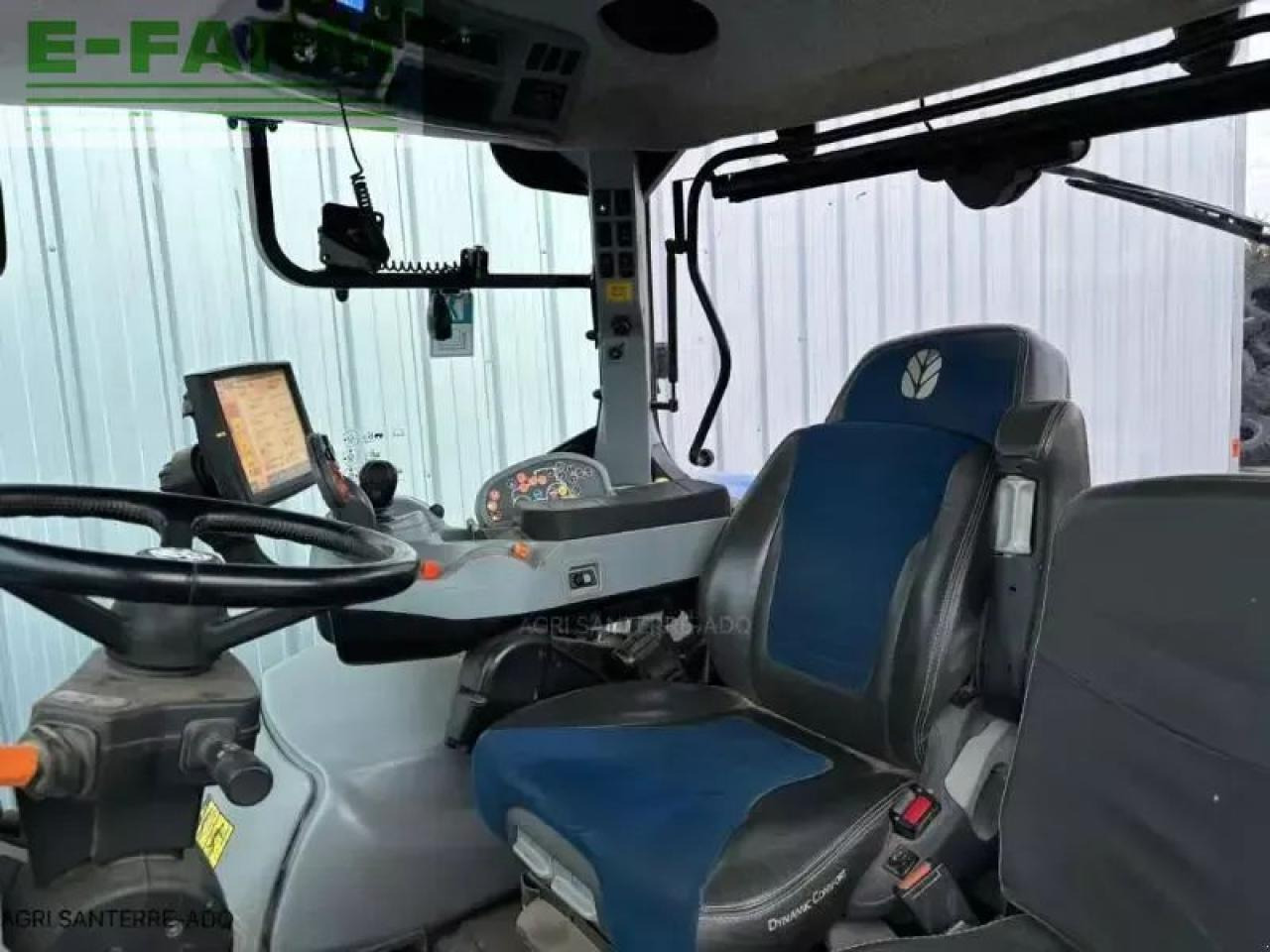 New Holland t7.315 - Trator: foto 5 New Holland t7.315 - Trator: foto 5