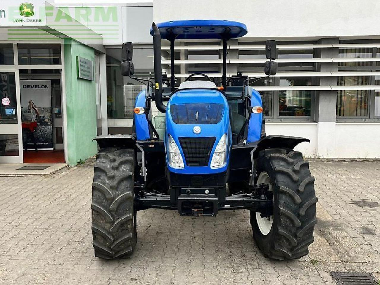 New Holland td 5.85 - Trator: foto 2 New Holland td 5.85 - Trator: foto 2