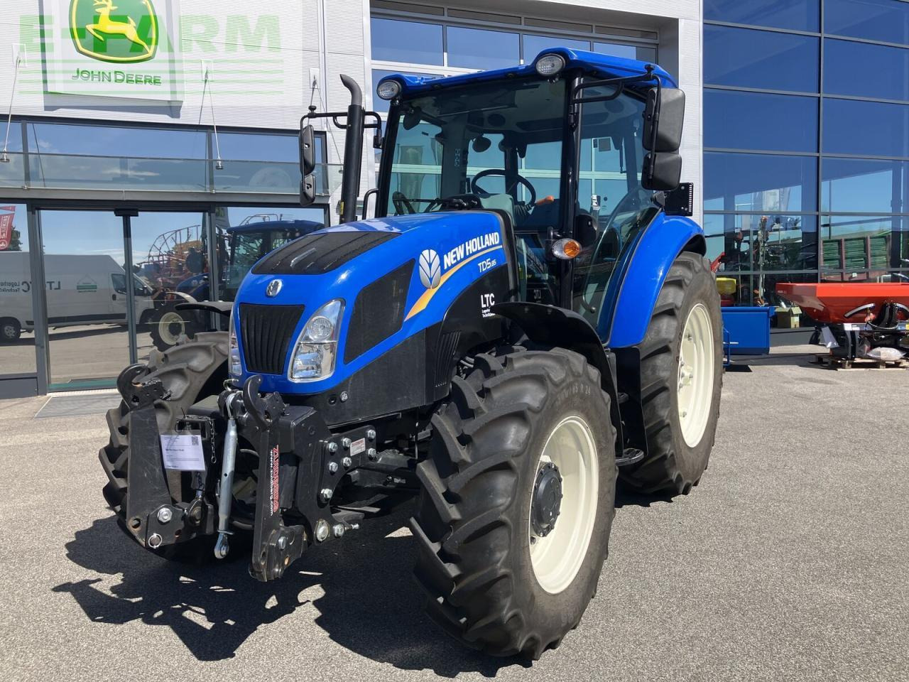 New Holland td5.85 - Trator: foto 1 New Holland td5.85 - Trator: foto 1