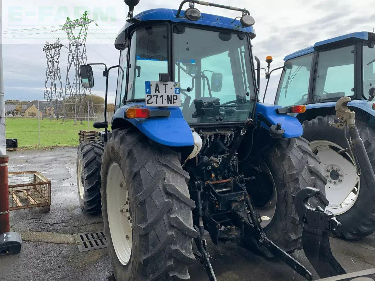 New Holland td5040 - Trator: foto 4 New Holland td5040 - Trator: foto 4