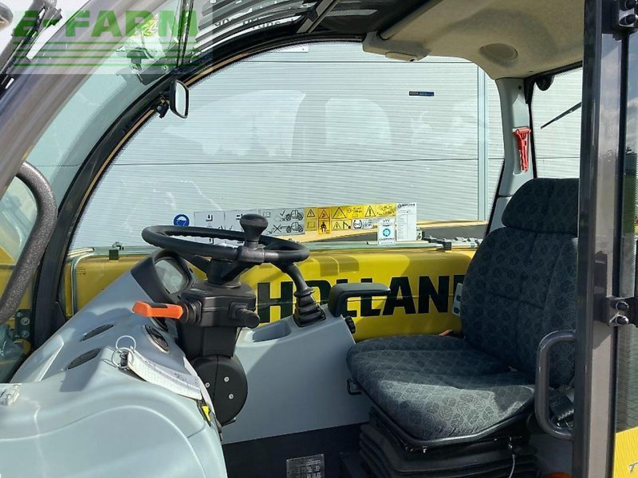 Empilhador telescópico New Holland th6.36 t4b-133 hp: foto 10