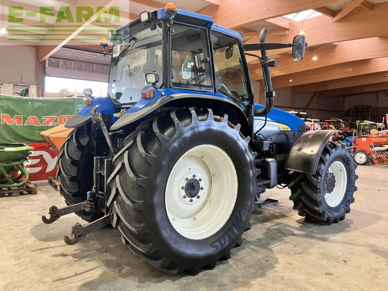 New Holland tm 150 - Trator: foto 3 New Holland tm 150 - Trator: foto 3