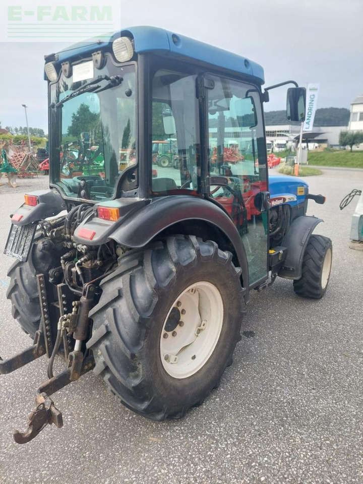 New Holland tn 75 v dt - Trator: foto 3 New Holland tn 75 v dt - Trator: foto 3