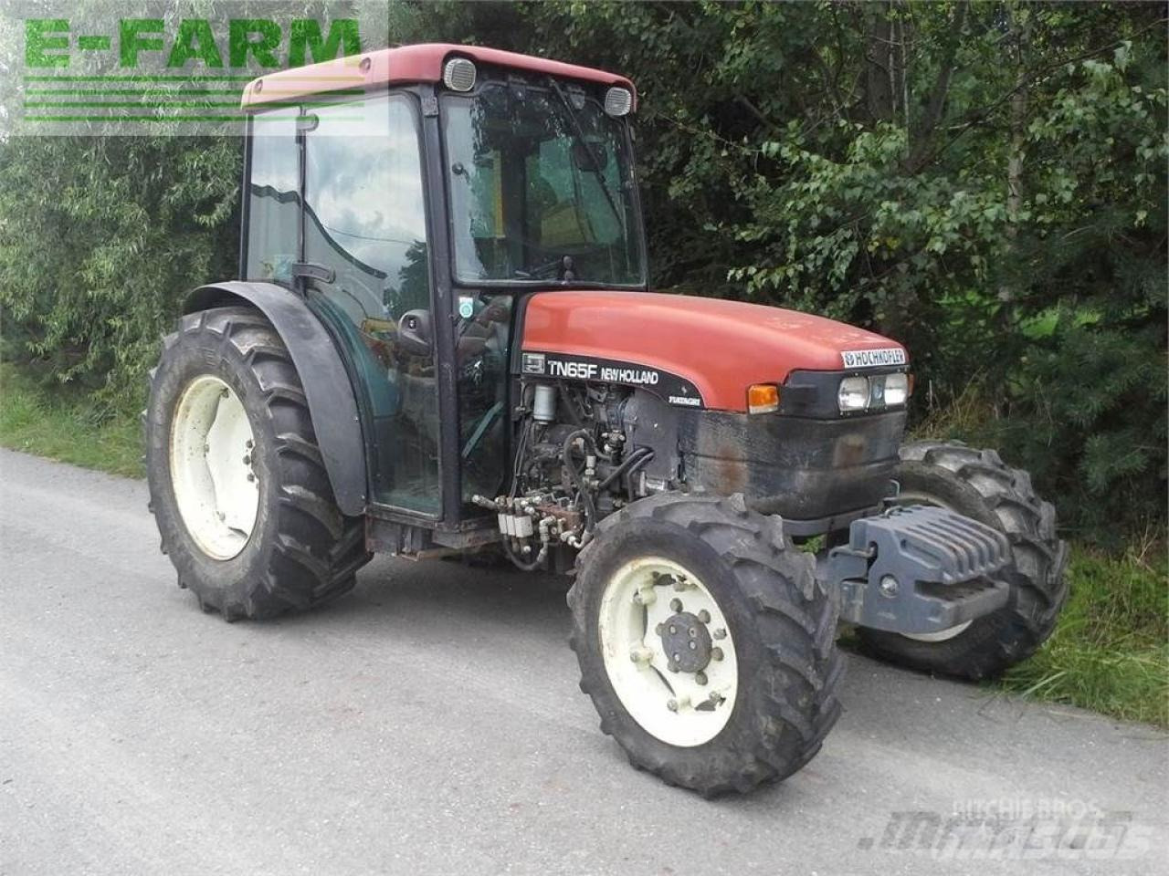 New Holland tn-f 65 - Trator: foto 4 New Holland tn-f 65 - Trator: foto 4