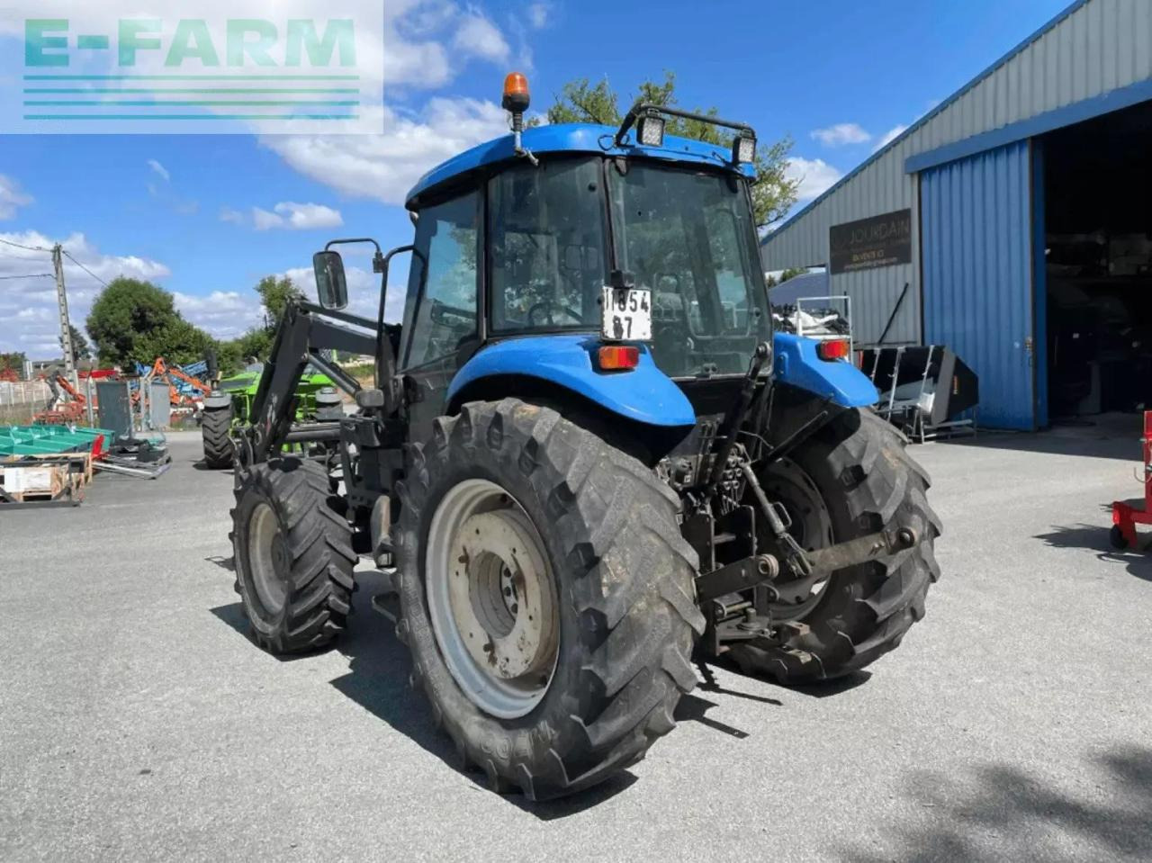 New Holland tracteur agricole td85d new holland D - Trator: foto 2 New Holland tracteur agricole td85d new holland D - Trator: foto 2