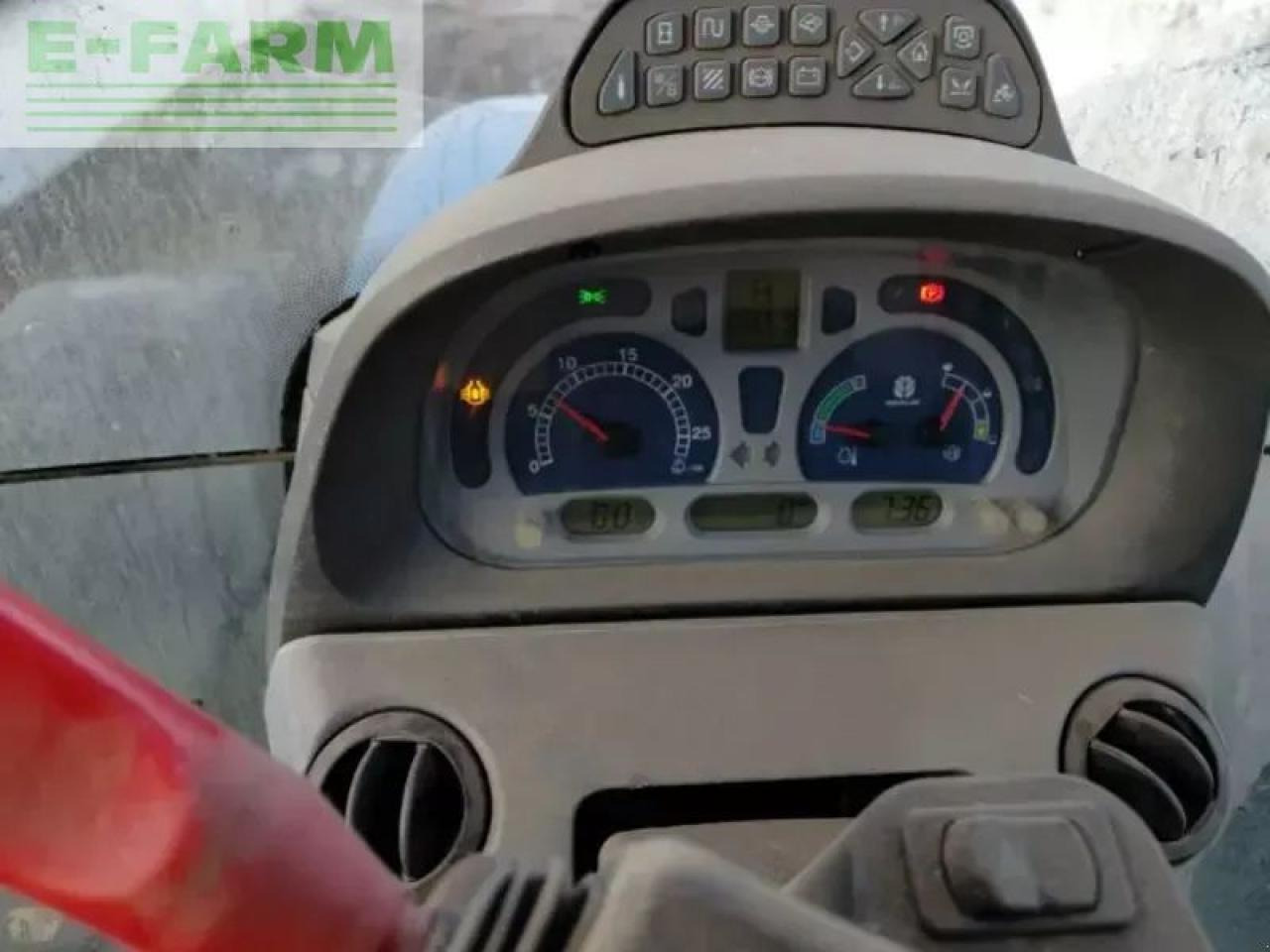 New Holland tsa 125 - Trator: foto 3 New Holland tsa 125 - Trator: foto 3