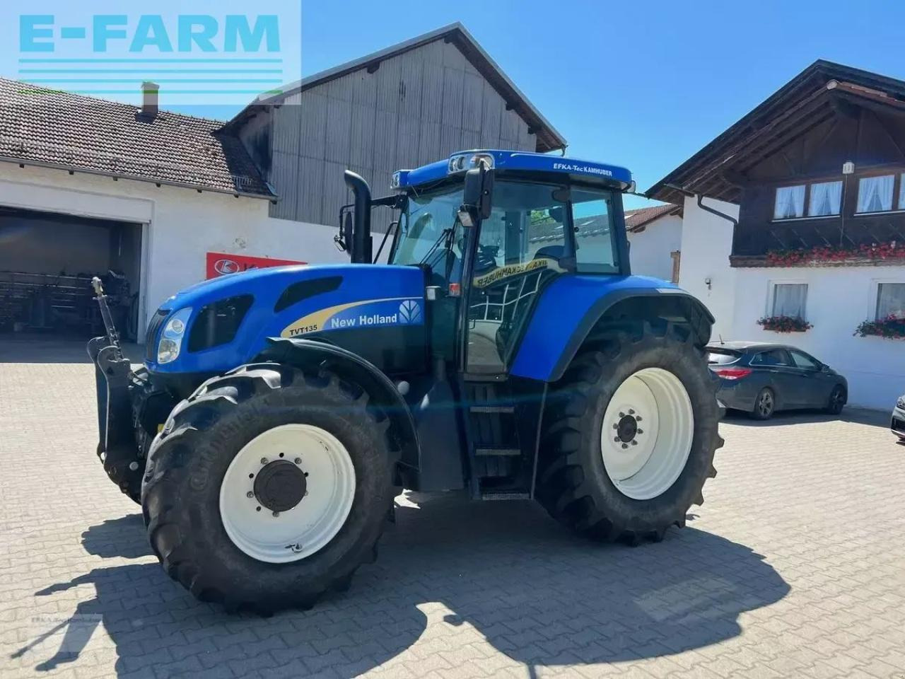 New Holland tvt 135 - Trator: foto 1 New Holland tvt 135 - Trator: foto 1