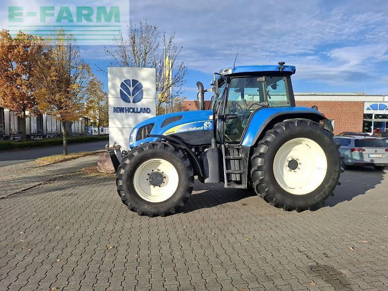 New Holland tvt 145 - Trator: foto 1 New Holland tvt 145 - Trator: foto 1