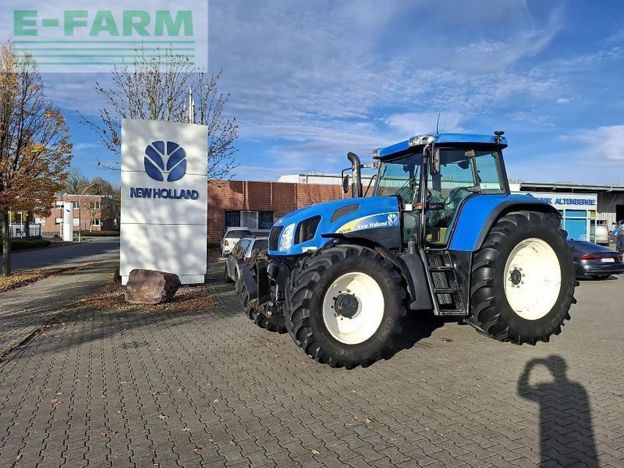 New Holland tvt 145 - Trator: foto 2 New Holland tvt 145 - Trator: foto 2