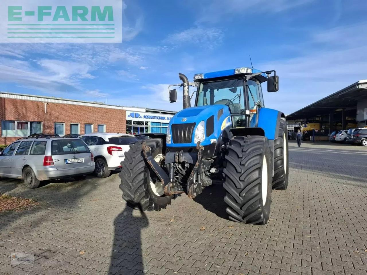 New Holland tvt 145 - Trator: foto 3 New Holland tvt 145 - Trator: foto 3