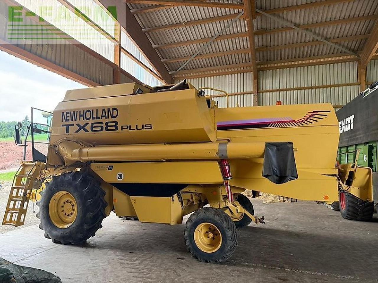 New Holland tx 68 plus mit rapstisch - Ceifeira debulhadora: foto 4 New Holland tx 68 plus mit rapstisch - Ceifeira debulhadora: foto 4