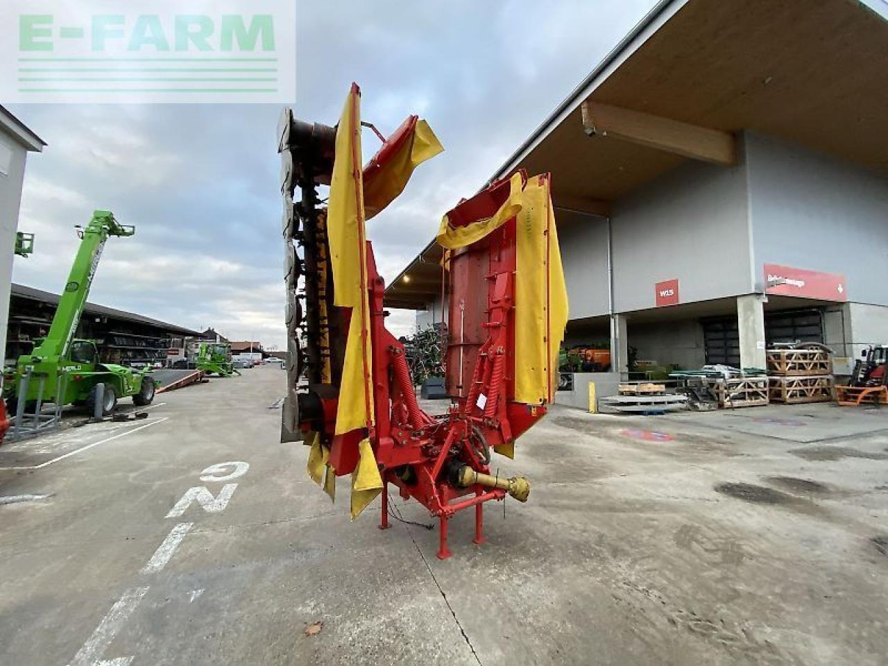 Pöttinger nova cat 8600 ed - Gadanheira: foto 1 Pöttinger nova cat 8600 ed - Gadanheira: foto 1