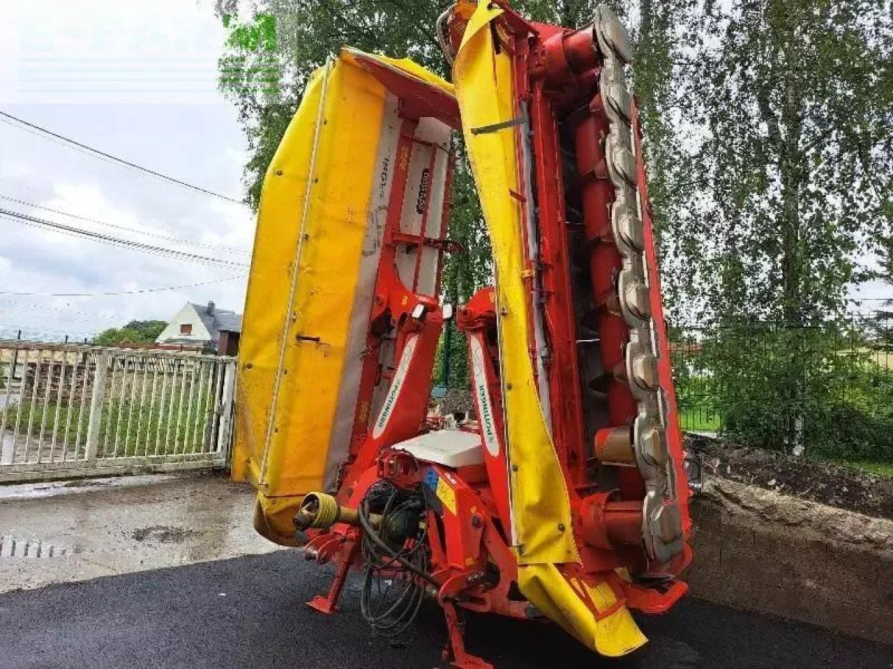 Pöttinger novacat v 1000 - Gadanheira: foto 1 Pöttinger novacat v 1000 - Gadanheira: foto 1