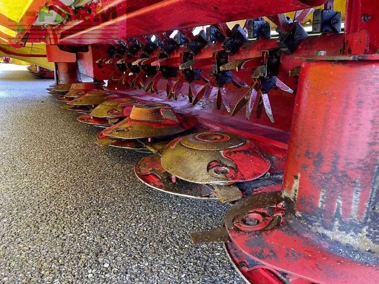 Gadanheira Pöttinger novacat v 10000 ed collector: foto 9 Gadanheira Pöttinger novacat v 10000 ed collector: foto 9