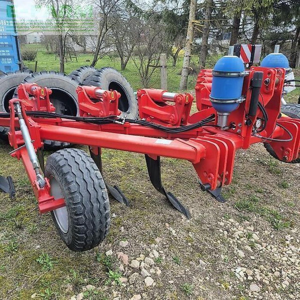 Quivogne ssd 8 subsoiler - Equipamento de gado: foto 1 Quivogne ssd 8 subsoiler - Equipamento de gado: foto 1