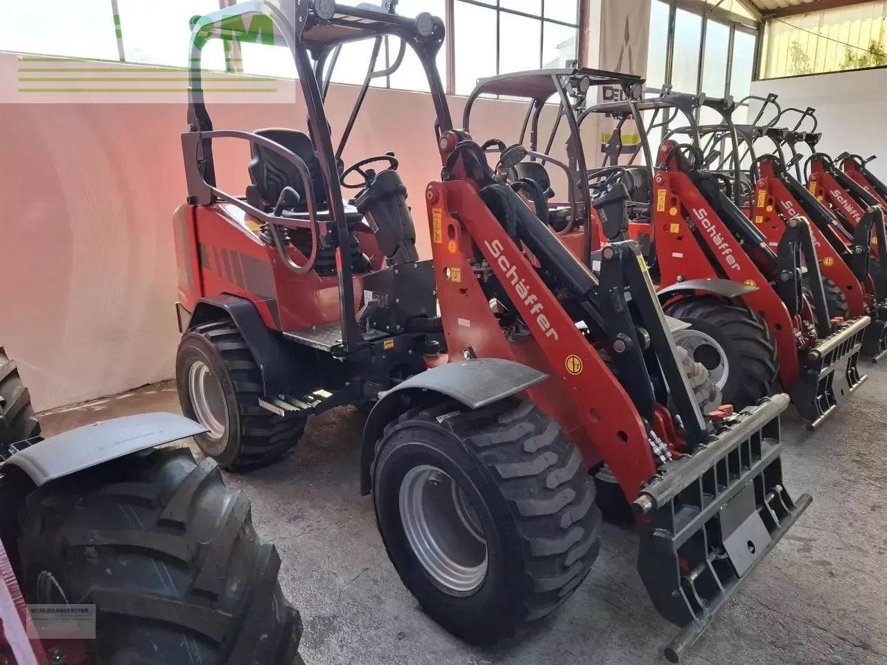 Schäffer 3630 - fahrerschutzdach - Pá carregadora de rodas: foto 1 Schäffer 3630 - fahrerschutzdach - Pá carregadora de rodas: foto 1