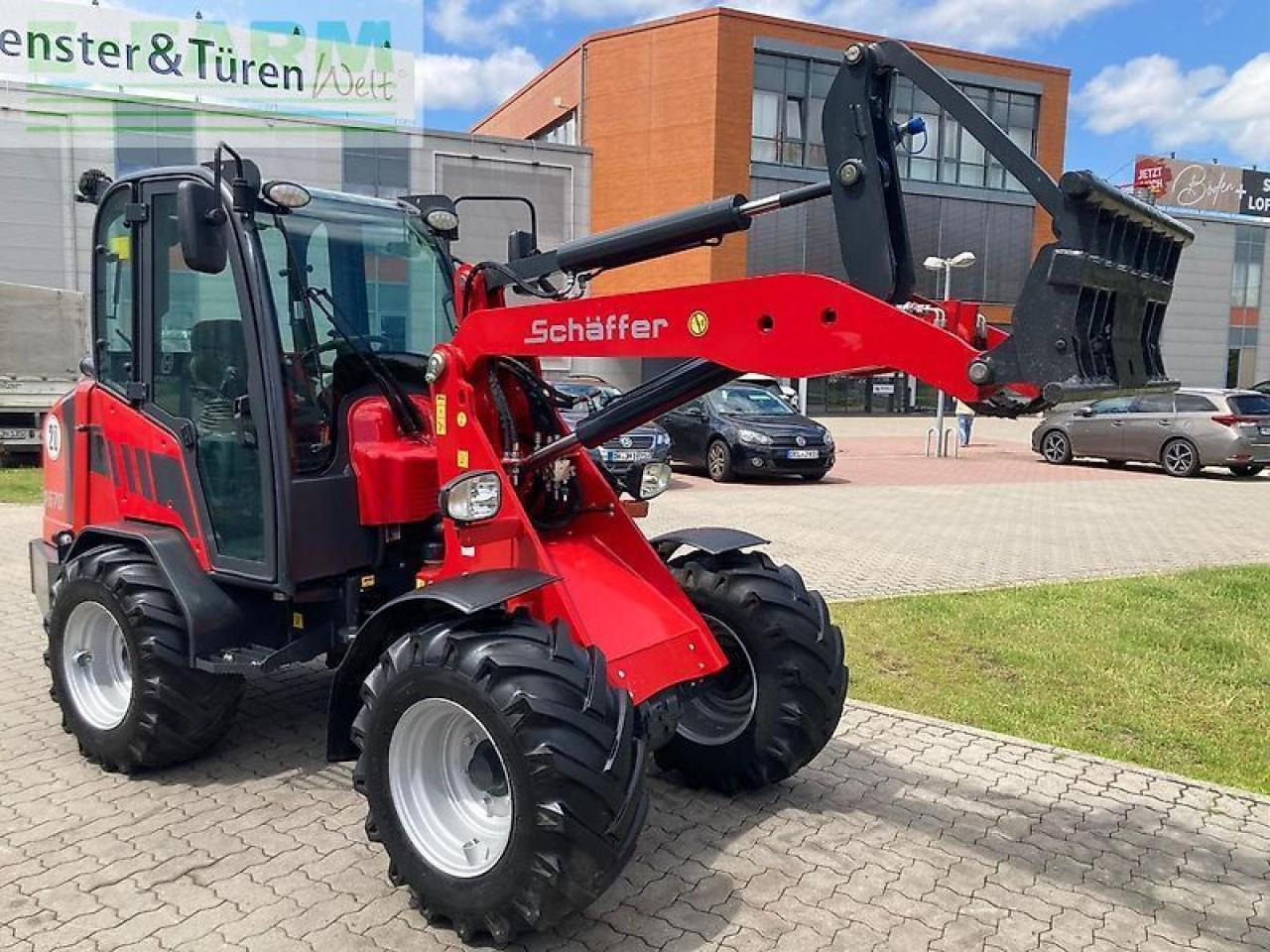 Schäffer 4670 - Mini escavadeira: foto 3 Schäffer 4670 - Mini escavadeira: foto 3