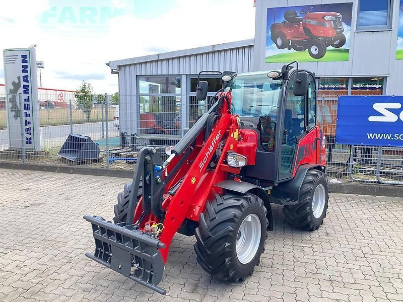 Schäffer 4670 - Mini escavadeira: foto 1 Schäffer 4670 - Mini escavadeira: foto 1