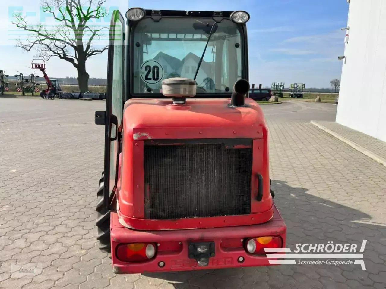 Schäffer 5370 z - Mini escavadeira: foto 2 Schäffer 5370 z - Mini escavadeira: foto 2