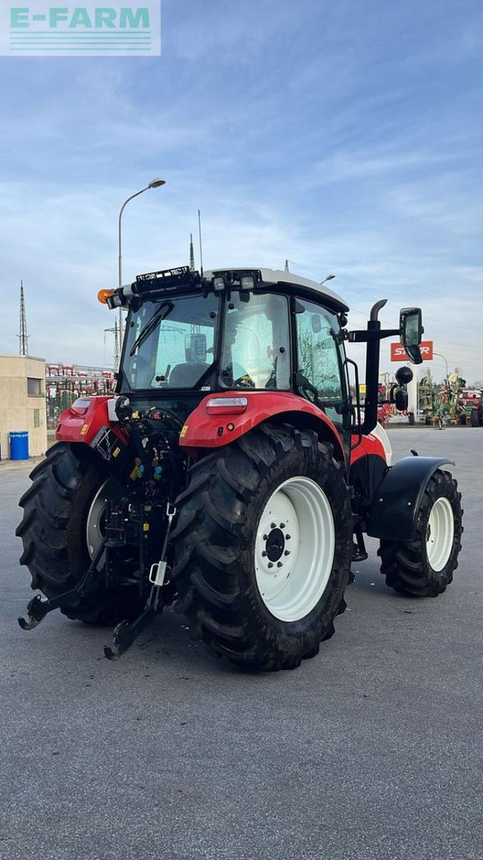 Steyr 4085 kompakt et profi - Trator: foto 2 Steyr 4085 kompakt et profi - Trator: foto 2