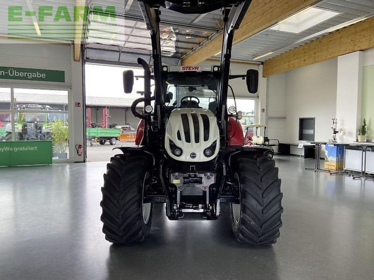 Steyr 4145 profi cvt CVT - Trator: foto 4 Steyr 4145 profi cvt CVT - Trator: foto 4
