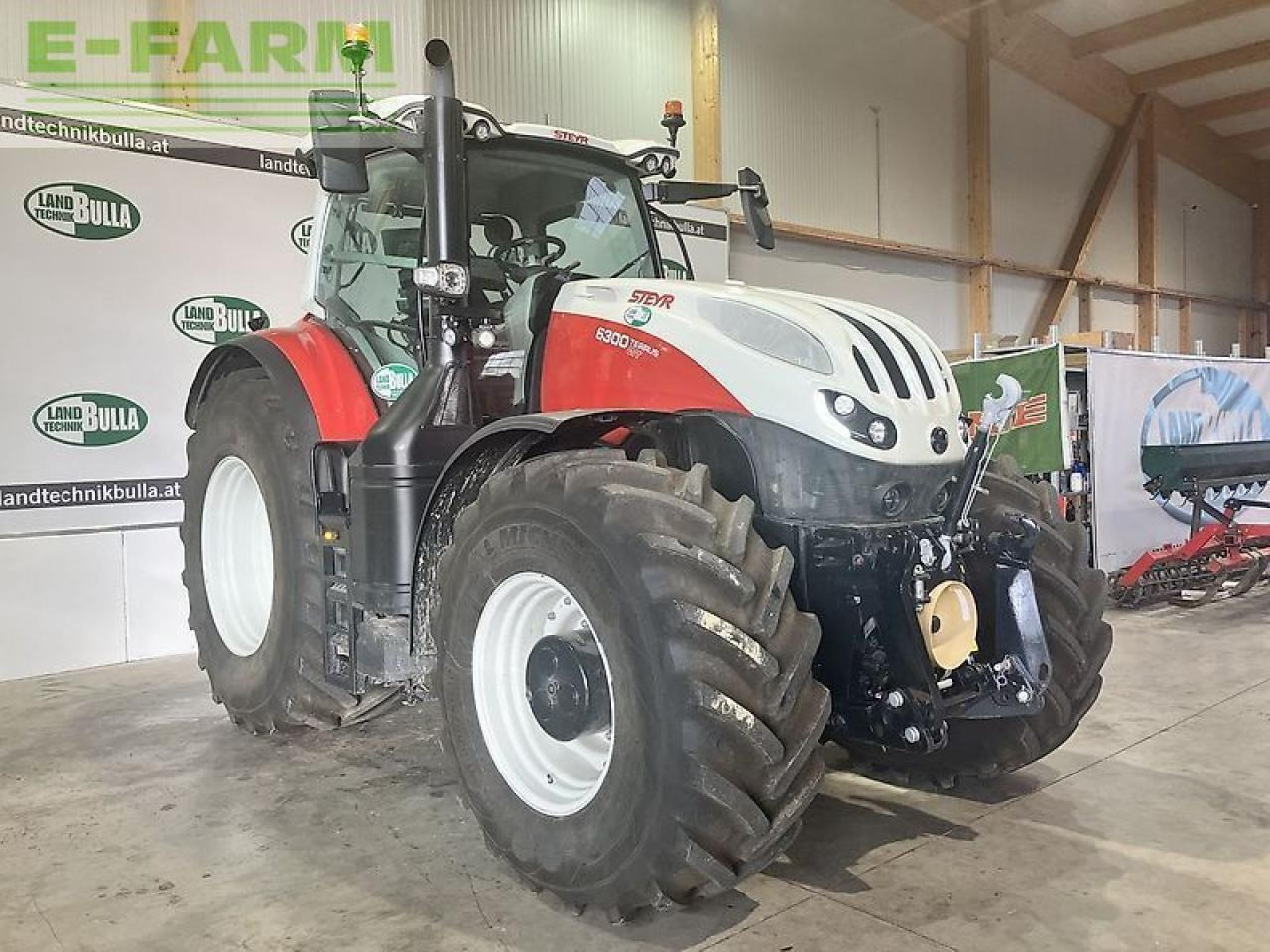 Steyr 6300 terrus cvt (stage v) CVT - Trator: foto 2 Steyr 6300 terrus cvt (stage v) CVT - Trator: foto 2