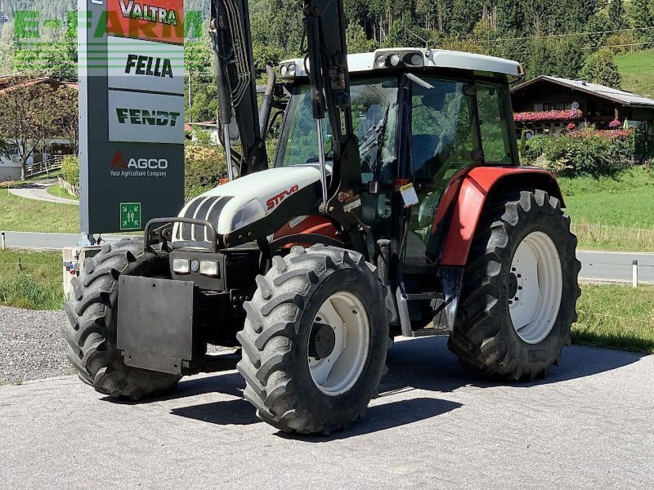 Steyr 9090 + hauer fl - Trator: foto 2 Steyr 9090 + hauer fl - Trator: foto 2