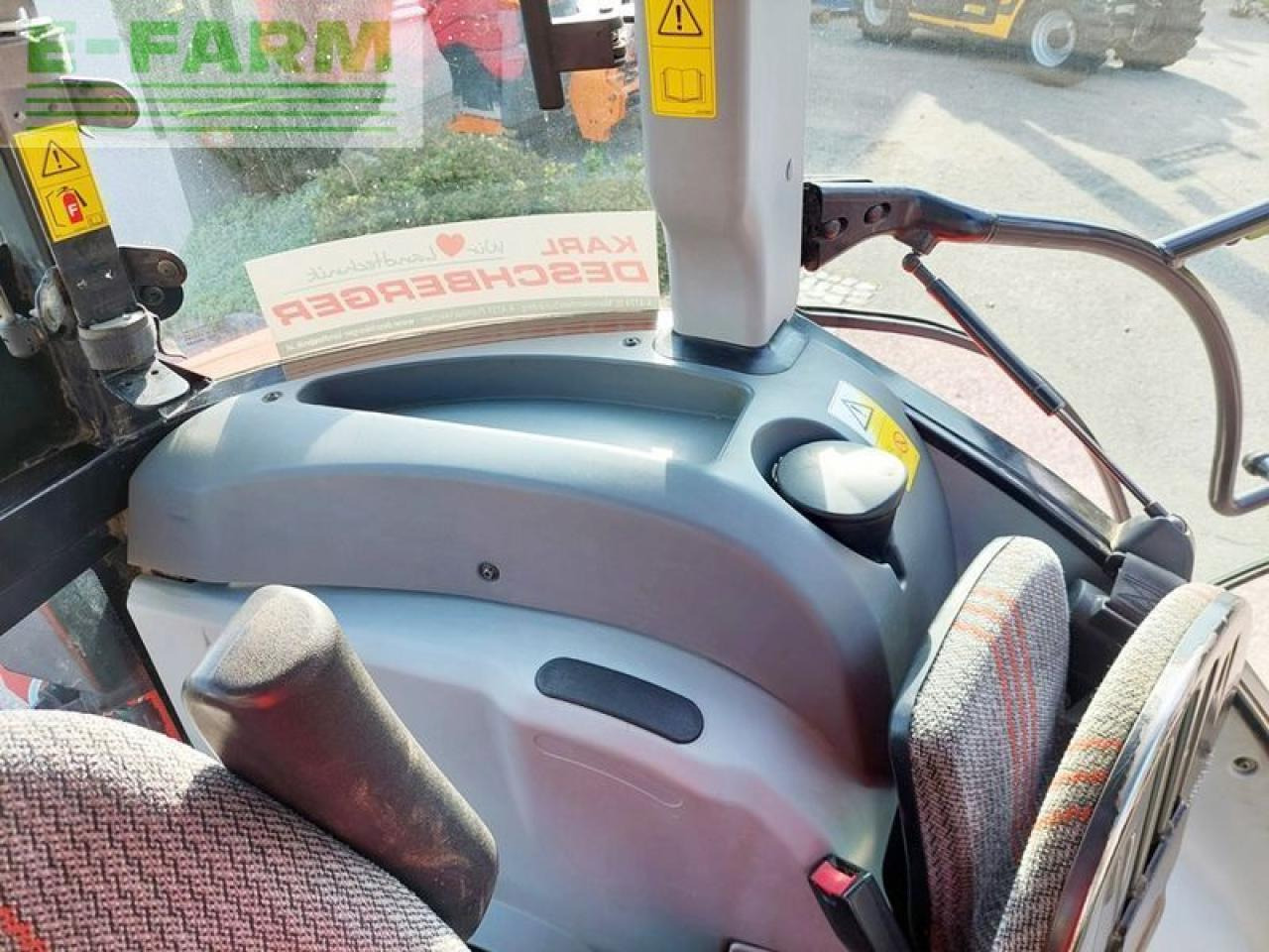 Steyr kompakt 4095 profi 2 - Trator: foto 4 Steyr kompakt 4095 profi 2 - Trator: foto 4