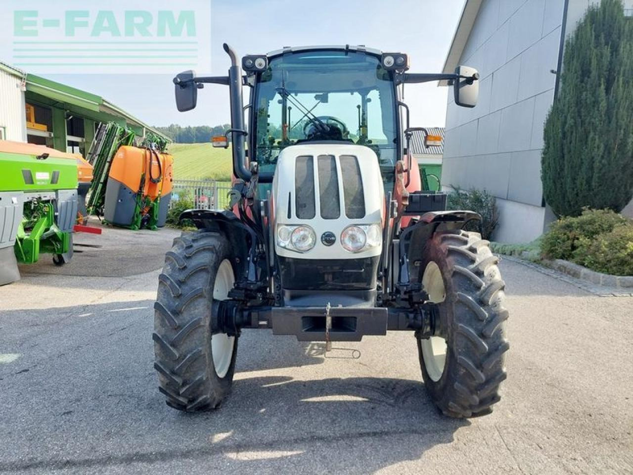 Steyr kompakt 4095 profi 2 - Trator: foto 2 Steyr kompakt 4095 profi 2 - Trator: foto 2