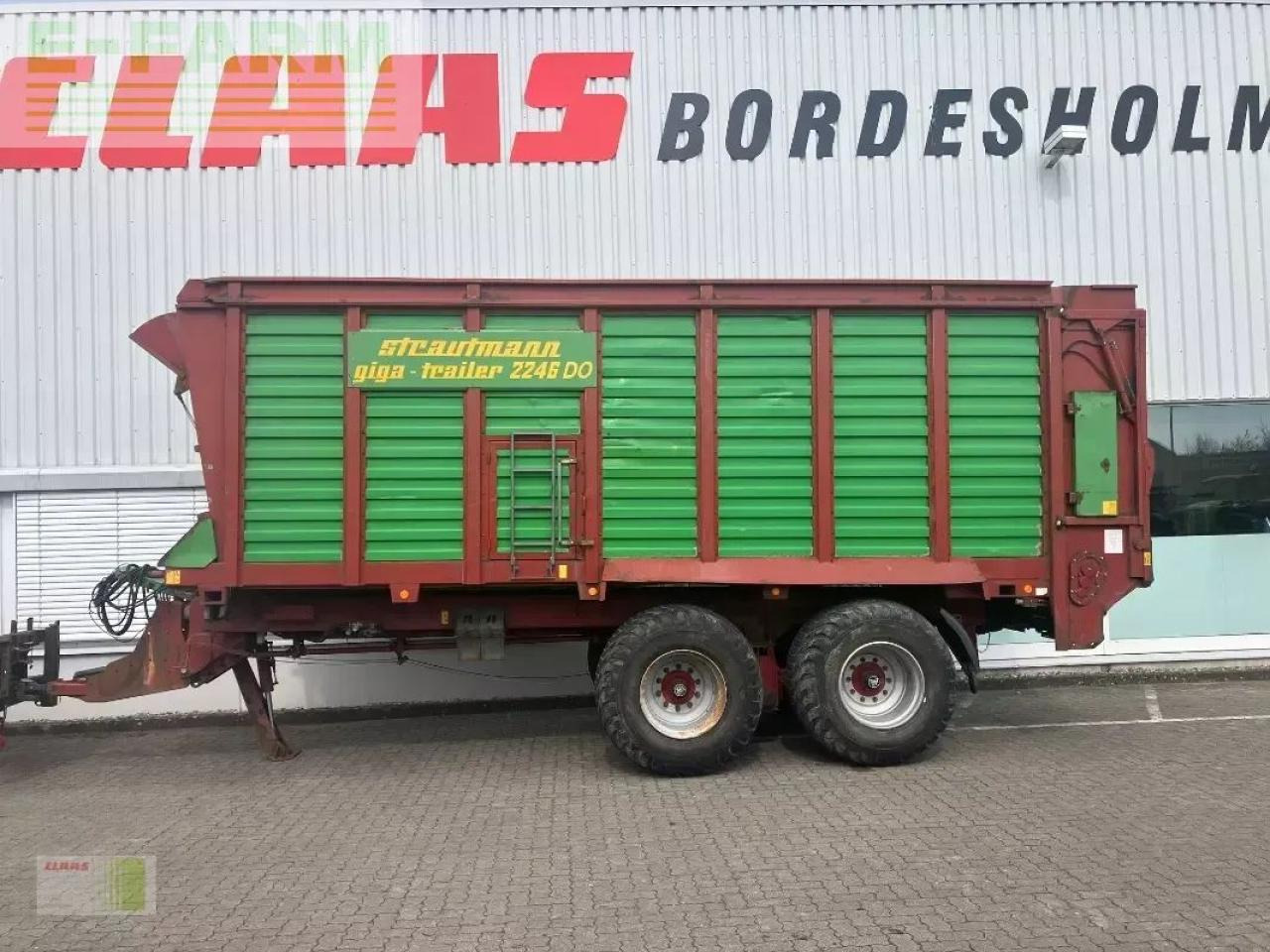 Strautmann giga trailer 2246 do - Reboque basculante agrícola: foto 1 Strautmann giga trailer 2246 do - Reboque basculante agrícola: foto 1