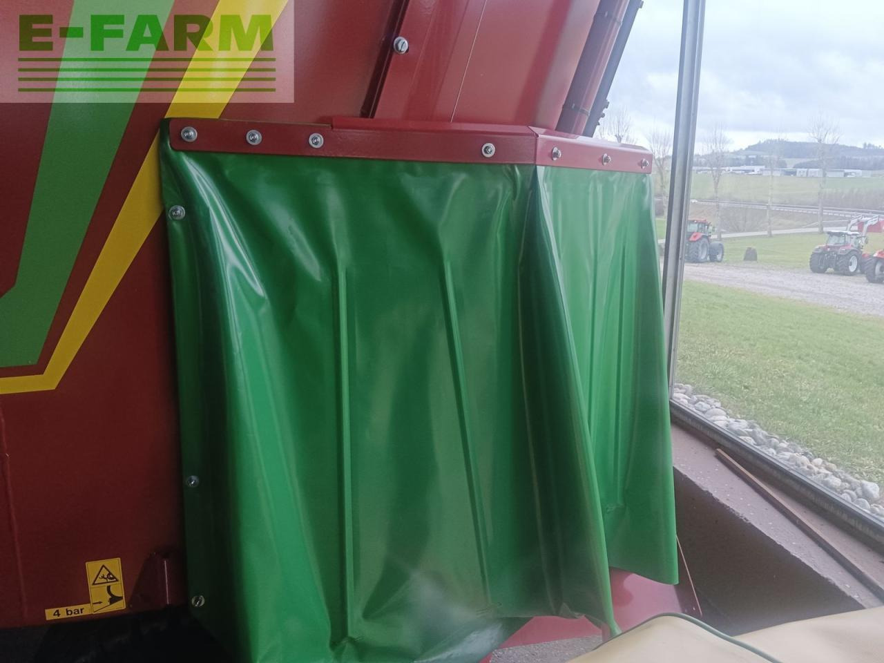 Strautmann verti - mix 1251 - Equipamento de gado: foto 3 Strautmann verti - mix 1251 - Equipamento de gado: foto 3