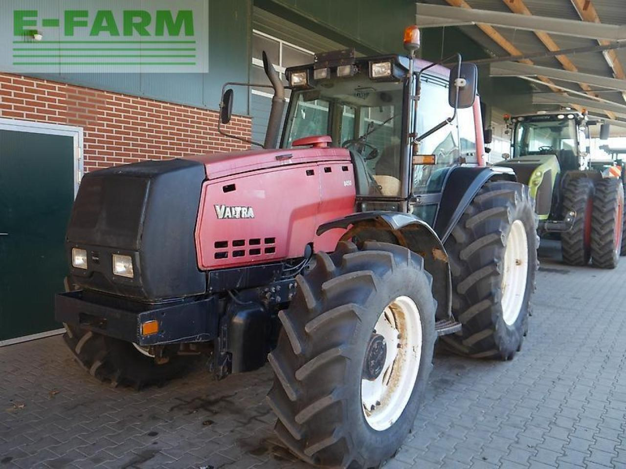 Valtra 8450 - Trator: foto 3 Valtra 8450 - Trator: foto 3
