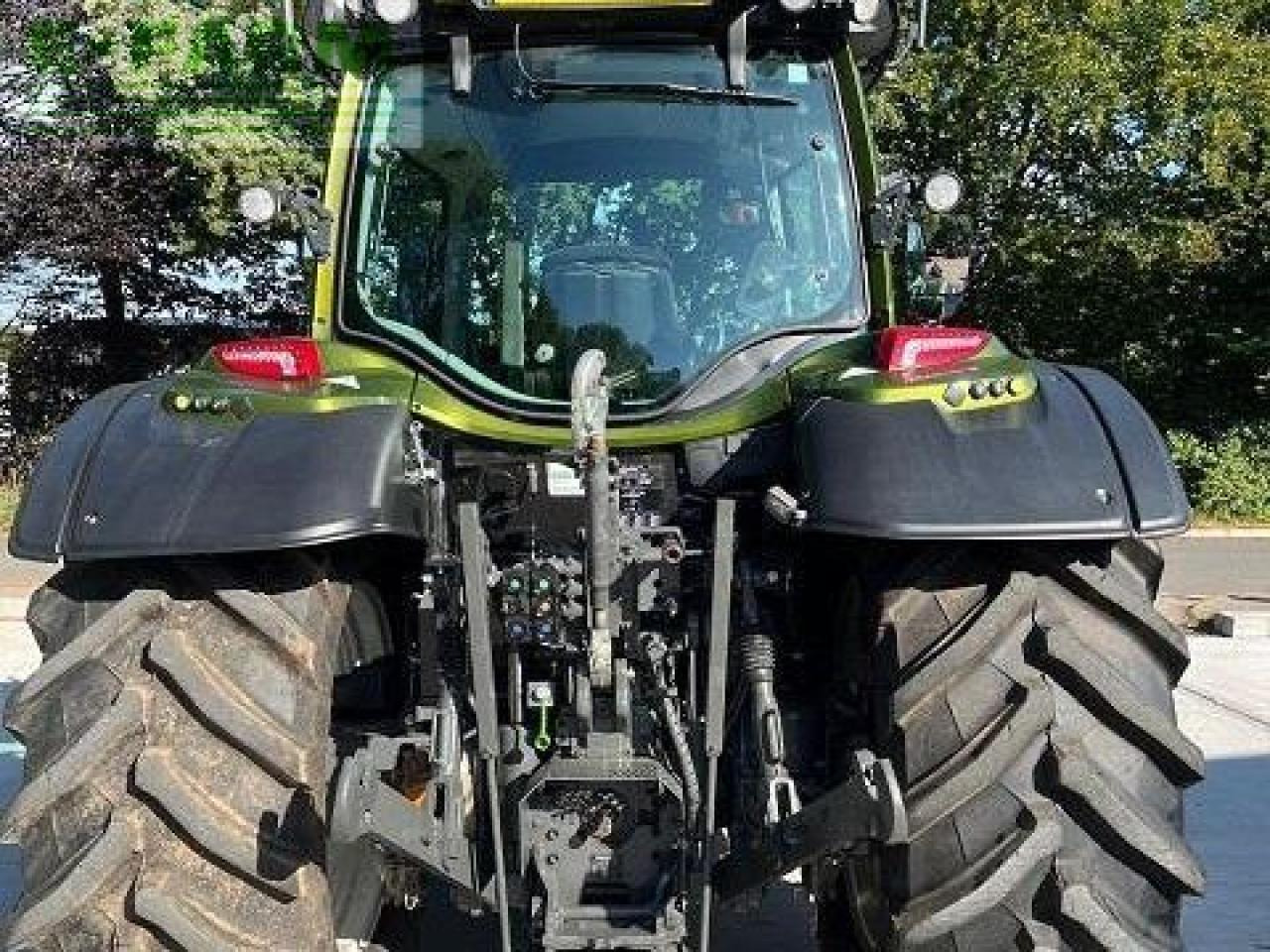 Trator Valtra N175: foto 9