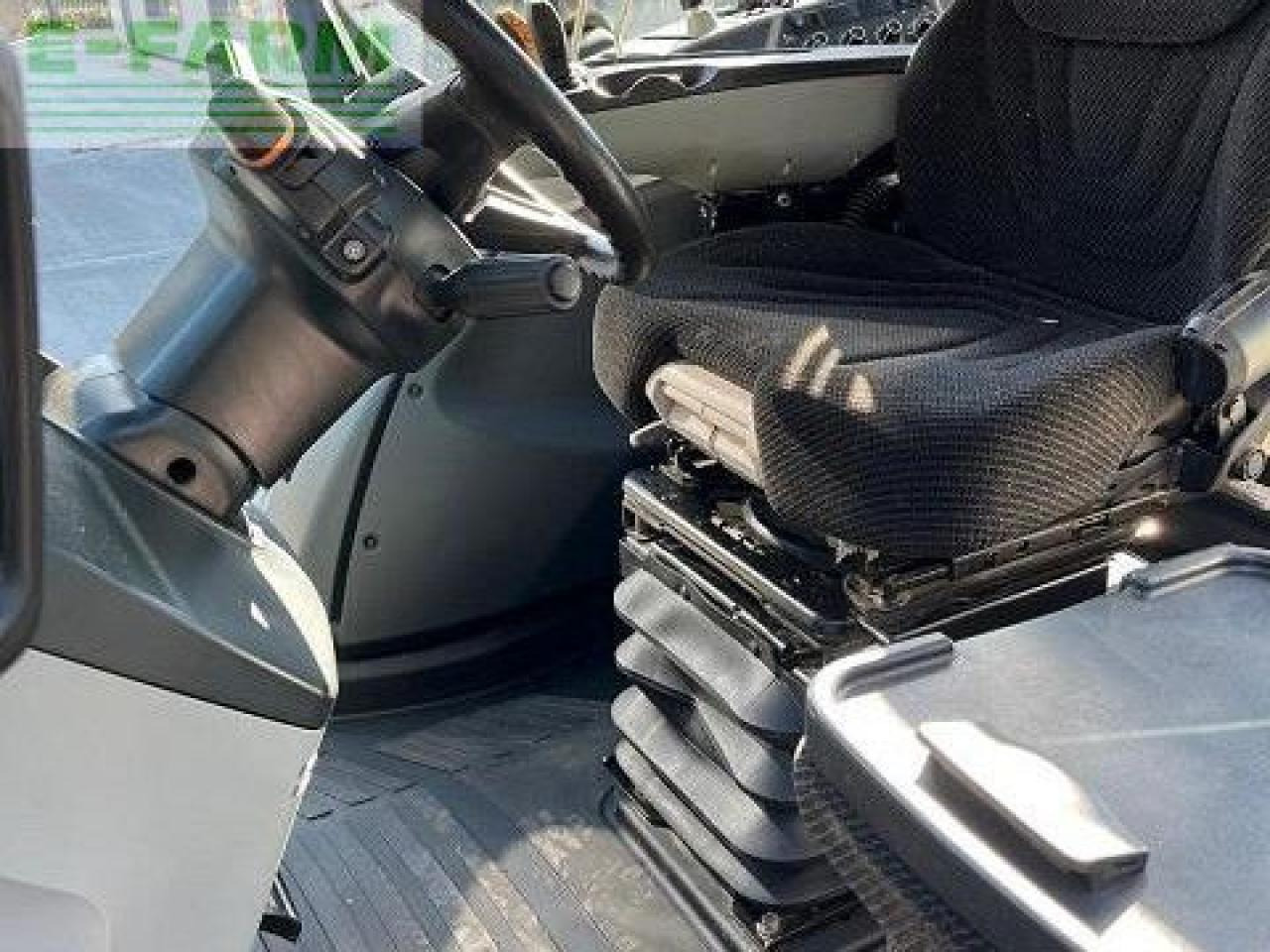 Trator Valtra N175: foto 7