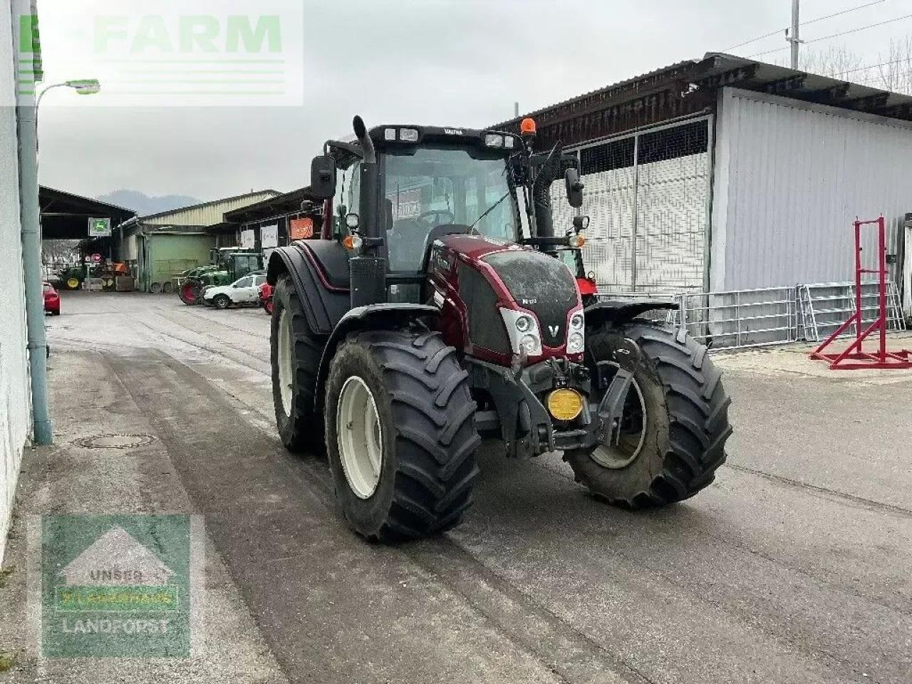 Valtra n 123 - Trator: foto 4 Valtra n 123 - Trator: foto 4