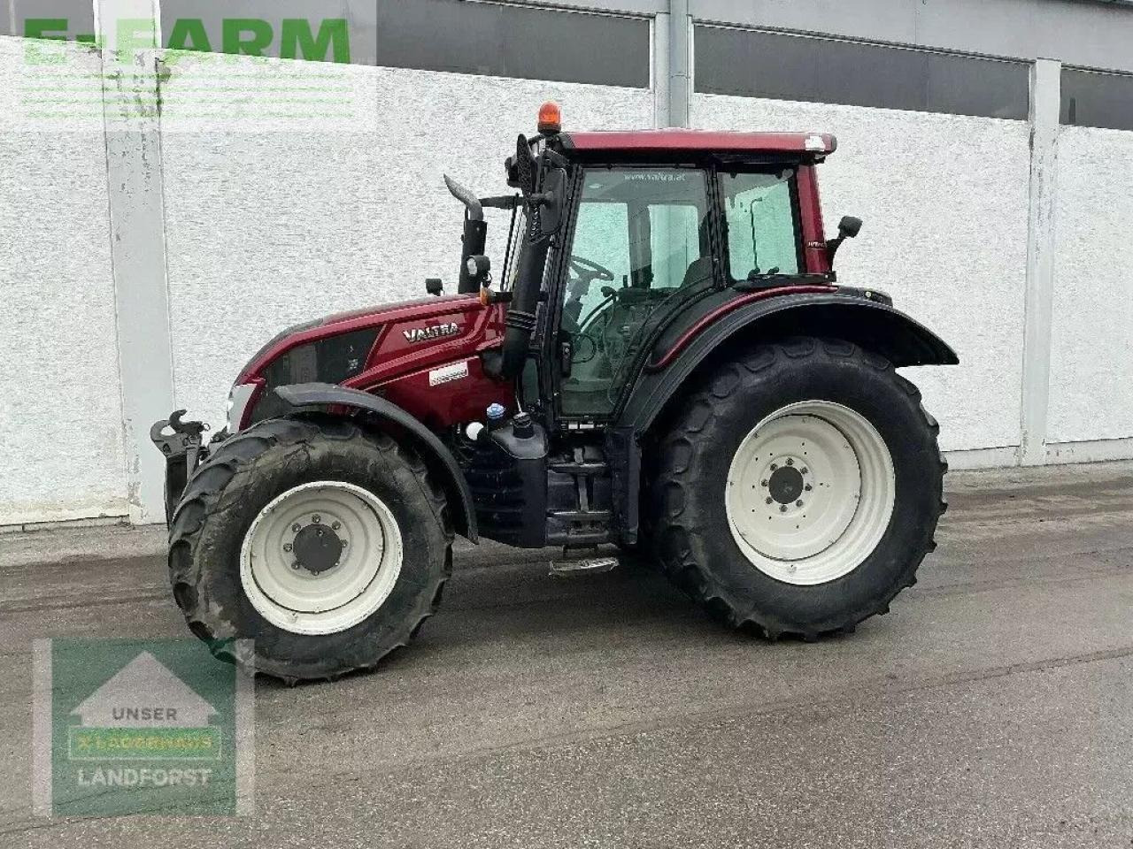 Valtra n 123 - Trator: foto 1 Valtra n 123 - Trator: foto 1