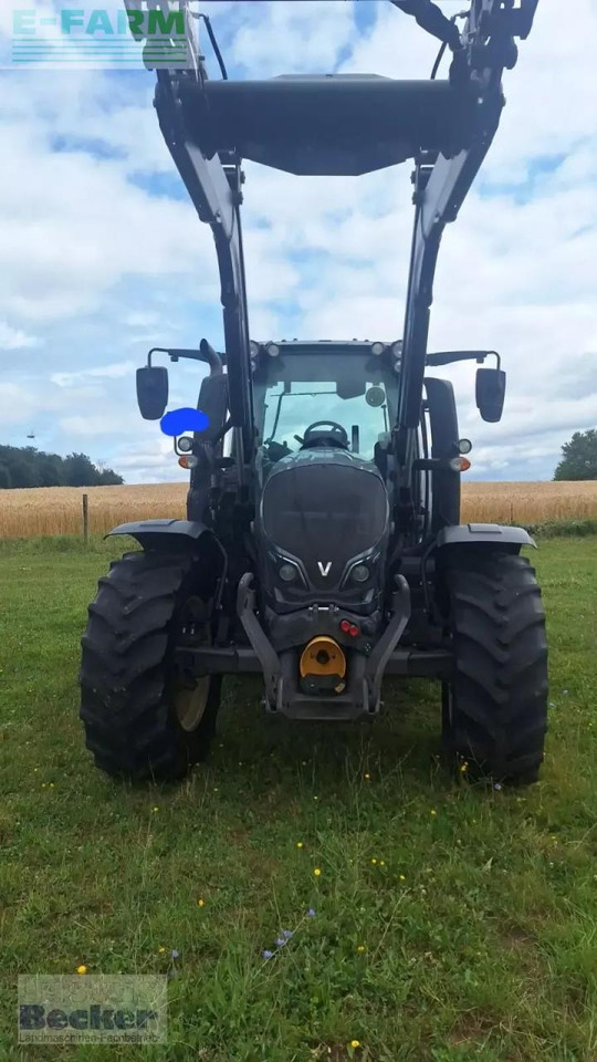 Valtra n 154 activ - Trator: foto 1 Valtra n 154 activ - Trator: foto 1