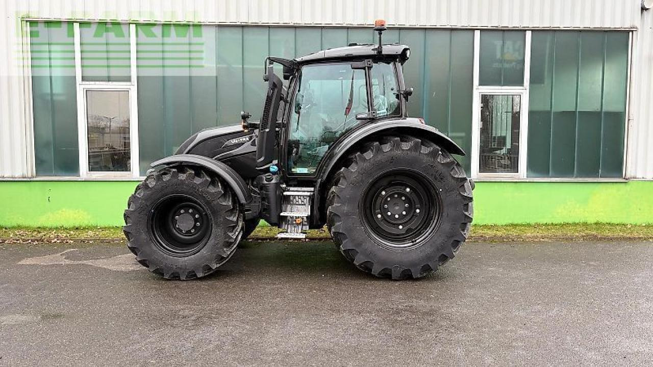 Valtra n 175 d - Trator: foto 4 Valtra n 175 d - Trator: foto 4